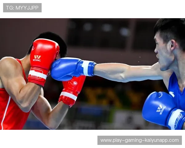 拳击世界冠军对决画面惊心动魄引爆社媒